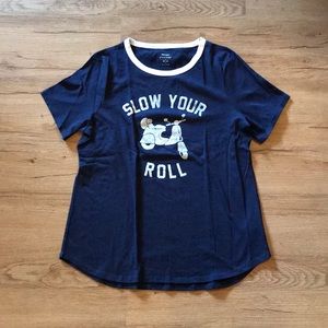 Old Navy Women's Graphic Tee (Size M)